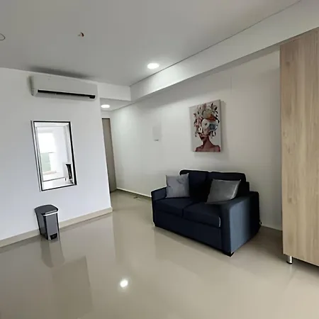Brand New With Balcony Near & Old Town *